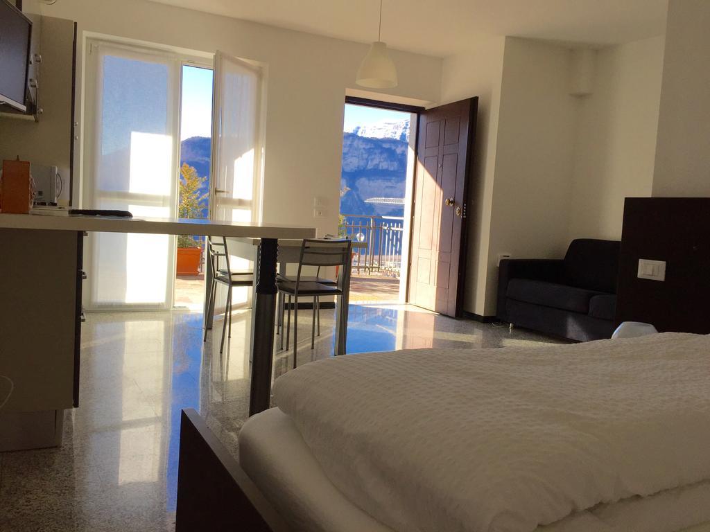Casa Lampone Apartment Trento Ruang foto